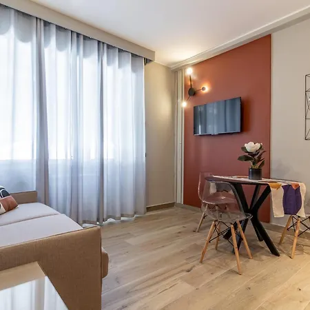 Aparthotel Noemi Chic And 4*