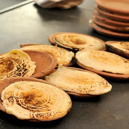 Noemi Chic And 4* La Spezia